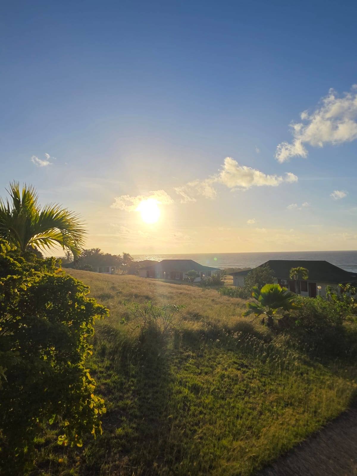 sunset-video-les-flots-bleus-la-desirade-gites-4